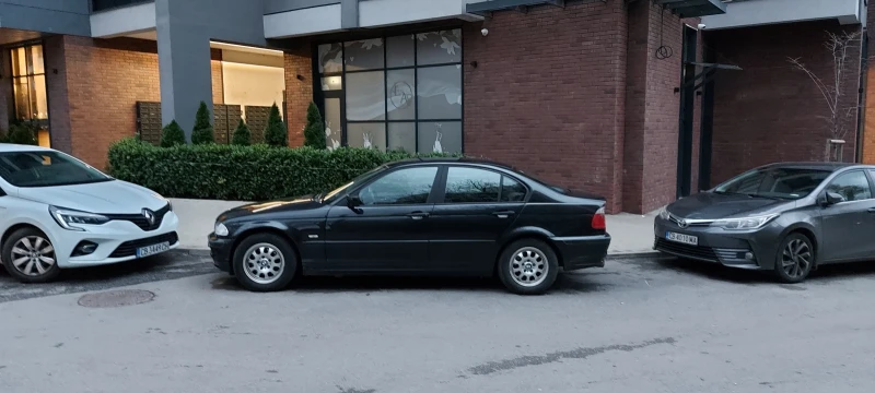 BMW 318 Газ/Бензин , снимка 11 - Автомобили и джипове - 52277677