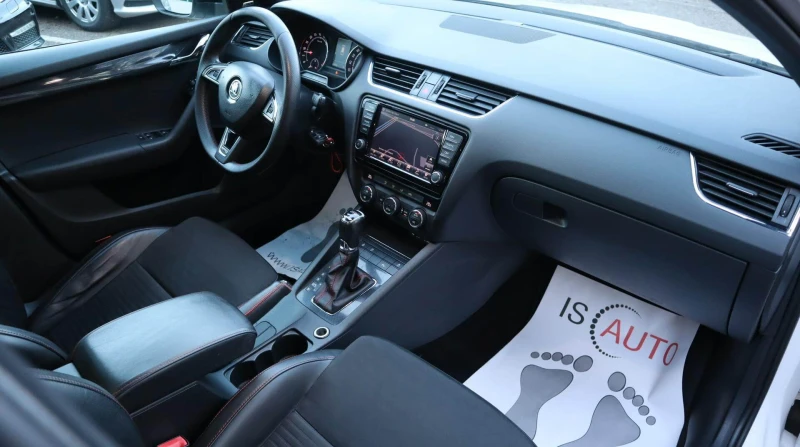 Skoda Octavia 2.0TDI/VRS/FullLed/DSG/Navi/Климатроник + /, снимка 8 - Автомобили и джипове - 52648200