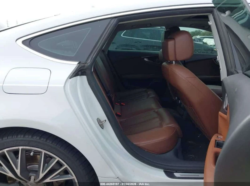 Audi A7 * 3.0T PREMIUM PLUS * CARFAX * ХЕД-ЪП* ПОДГРЕВ* , снимка 8 - Автомобили и джипове - 53593198