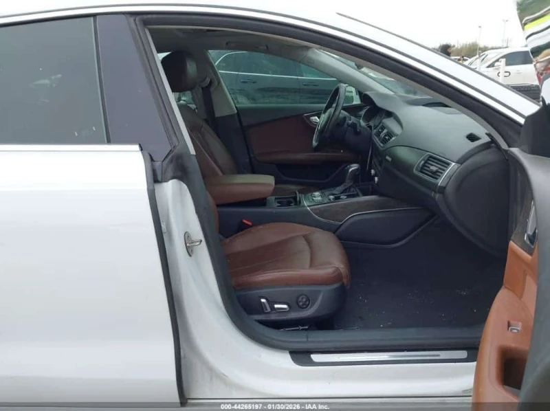 Audi A7 * 3.0T PREMIUM PLUS * CARFAX * ХЕД-ЪП* ПОДГРЕВ* , снимка 5 - Автомобили и джипове - 53593198