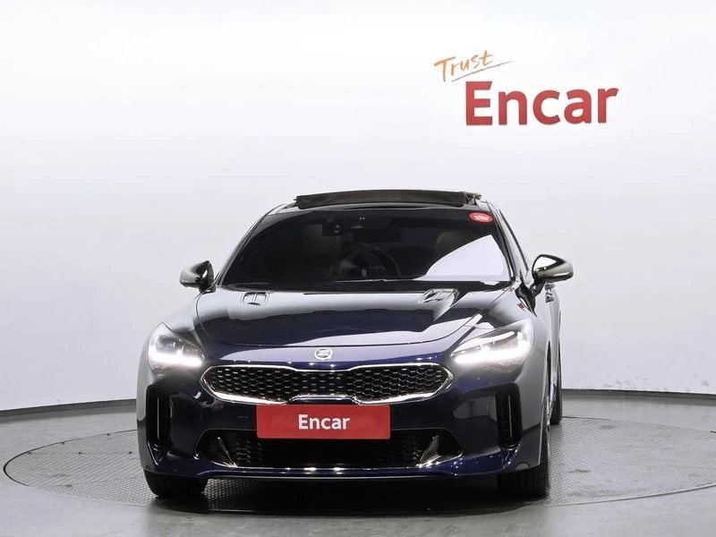 Kia Stinger 3.3 Turbo 2WD| 365к.с.| ВКЛ.ТЕХНОТЕСТ, снимка 3 - Автомобили и джипове - 55614626