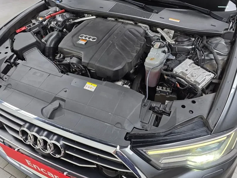 Audi A6  (C8) 45 Tfsi Quattro Premium, снимка 6 - Автомобили и джипове - 56358398