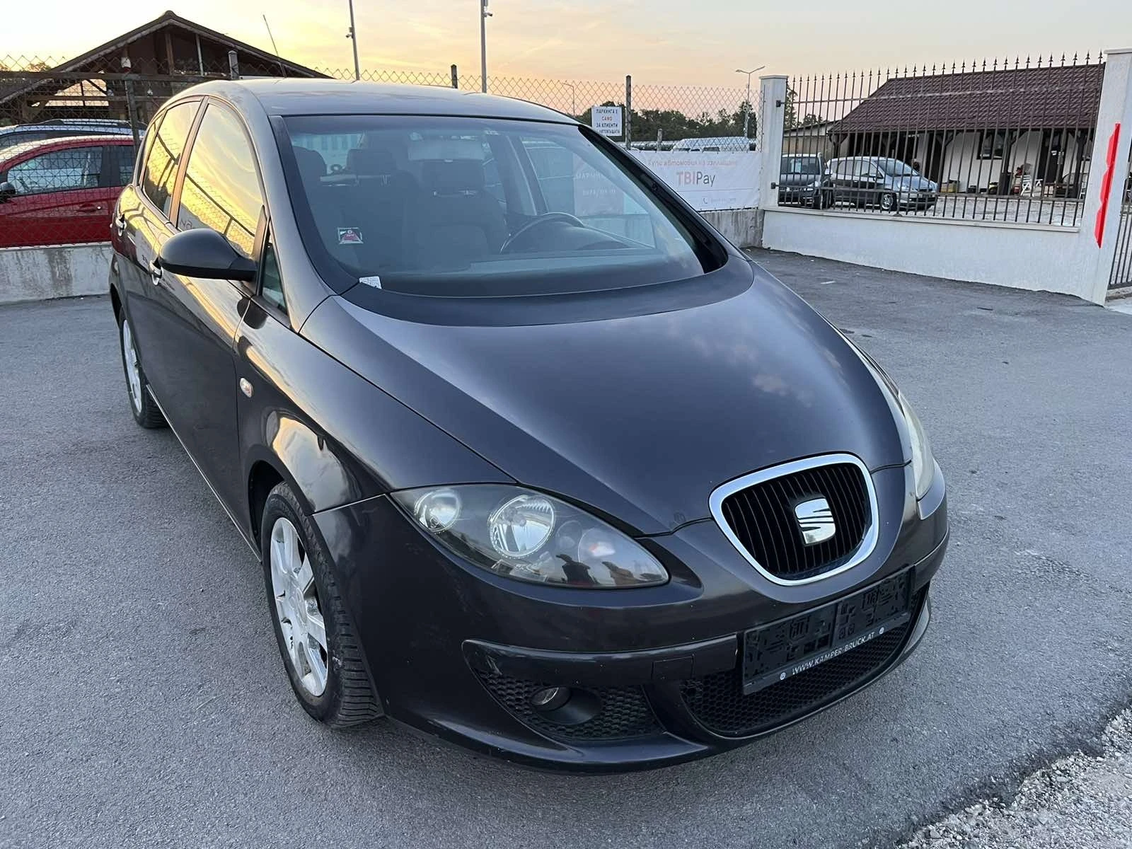 Seat Altea 1.9TDI 105кс. КЛИМАТРОНИК АВТОПИЛОТ EURO 4 - изображение 3