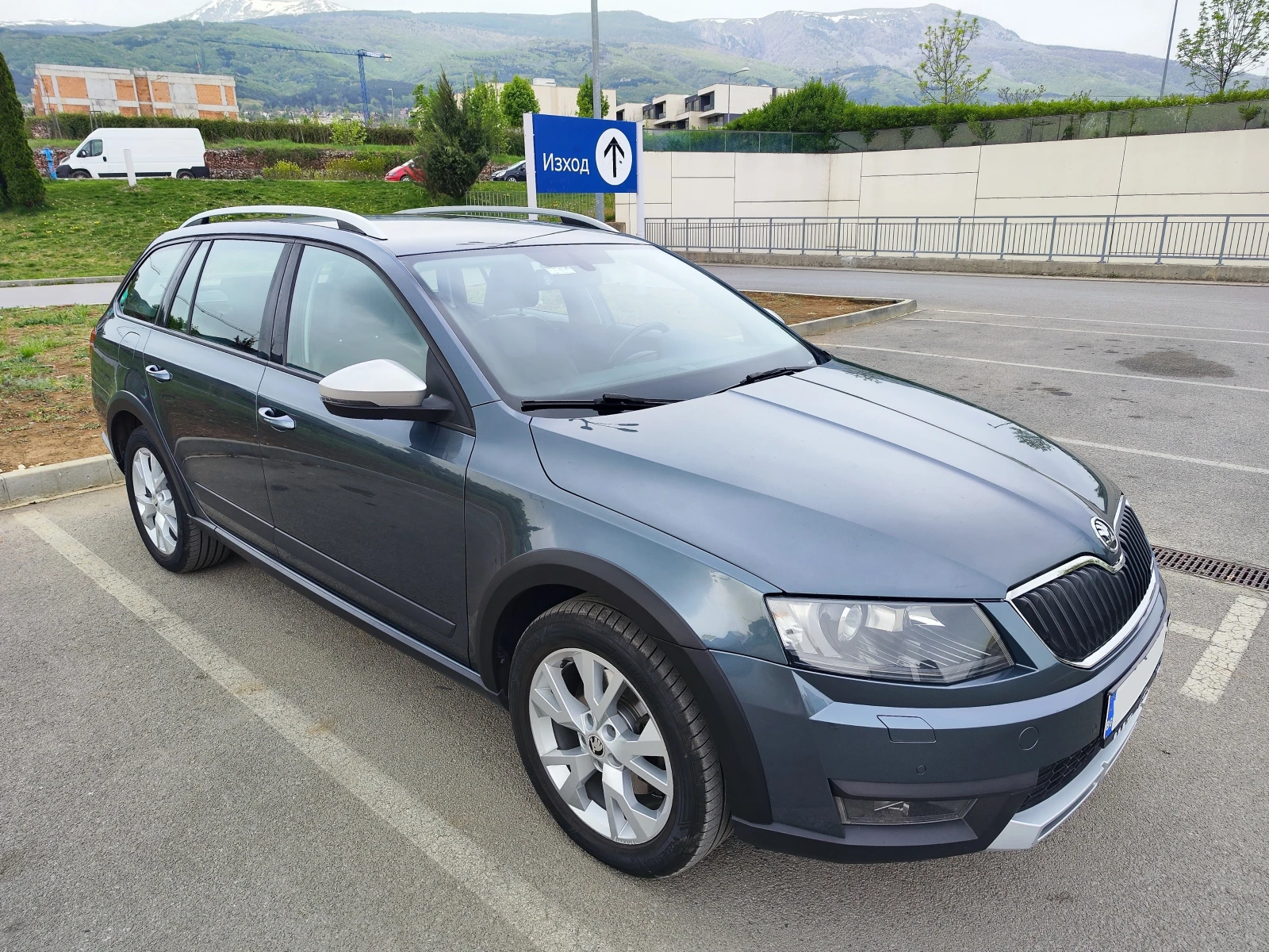 Skoda Octavia Scout 4x4  - изображение 3