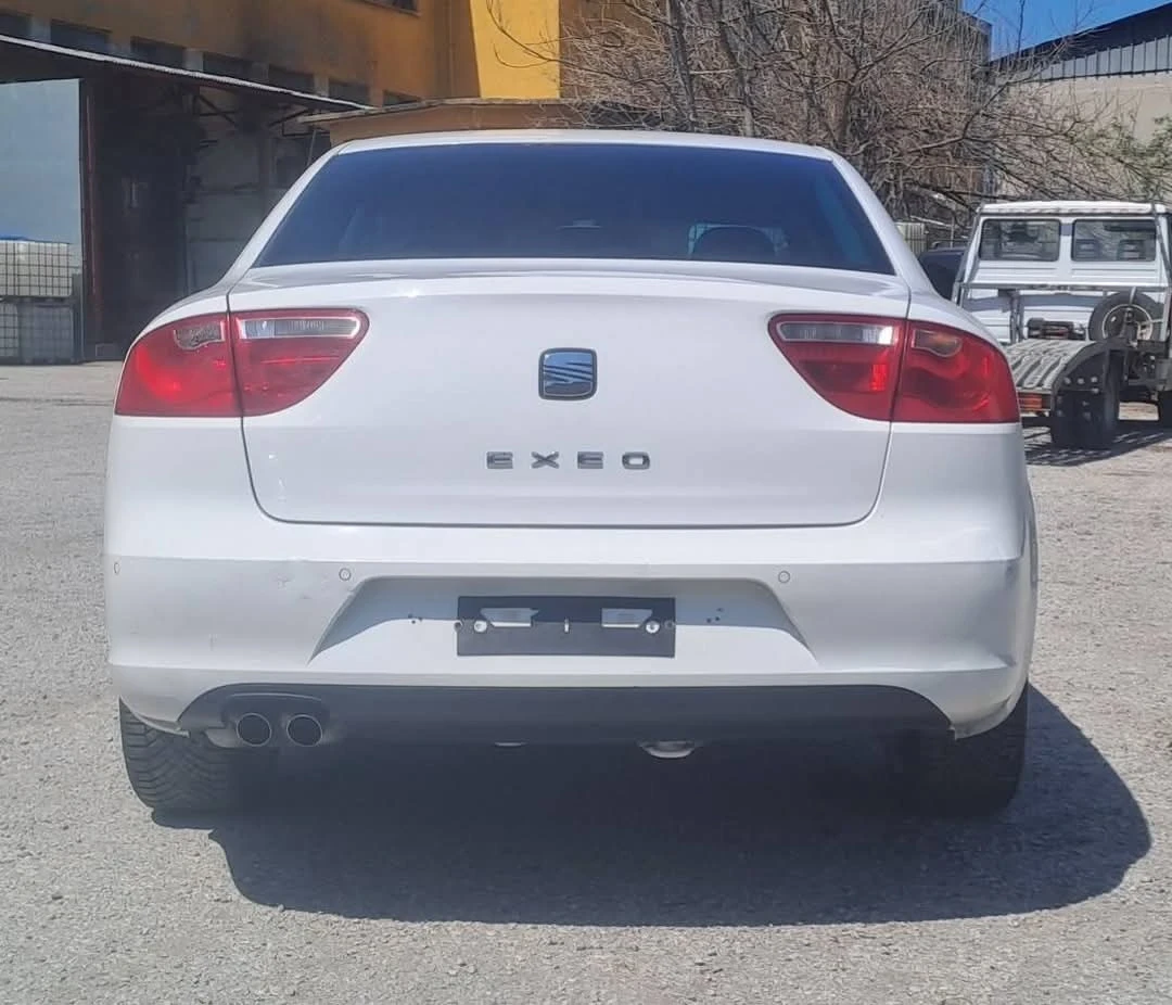 Seat Exeo 2.0 - изображение 7