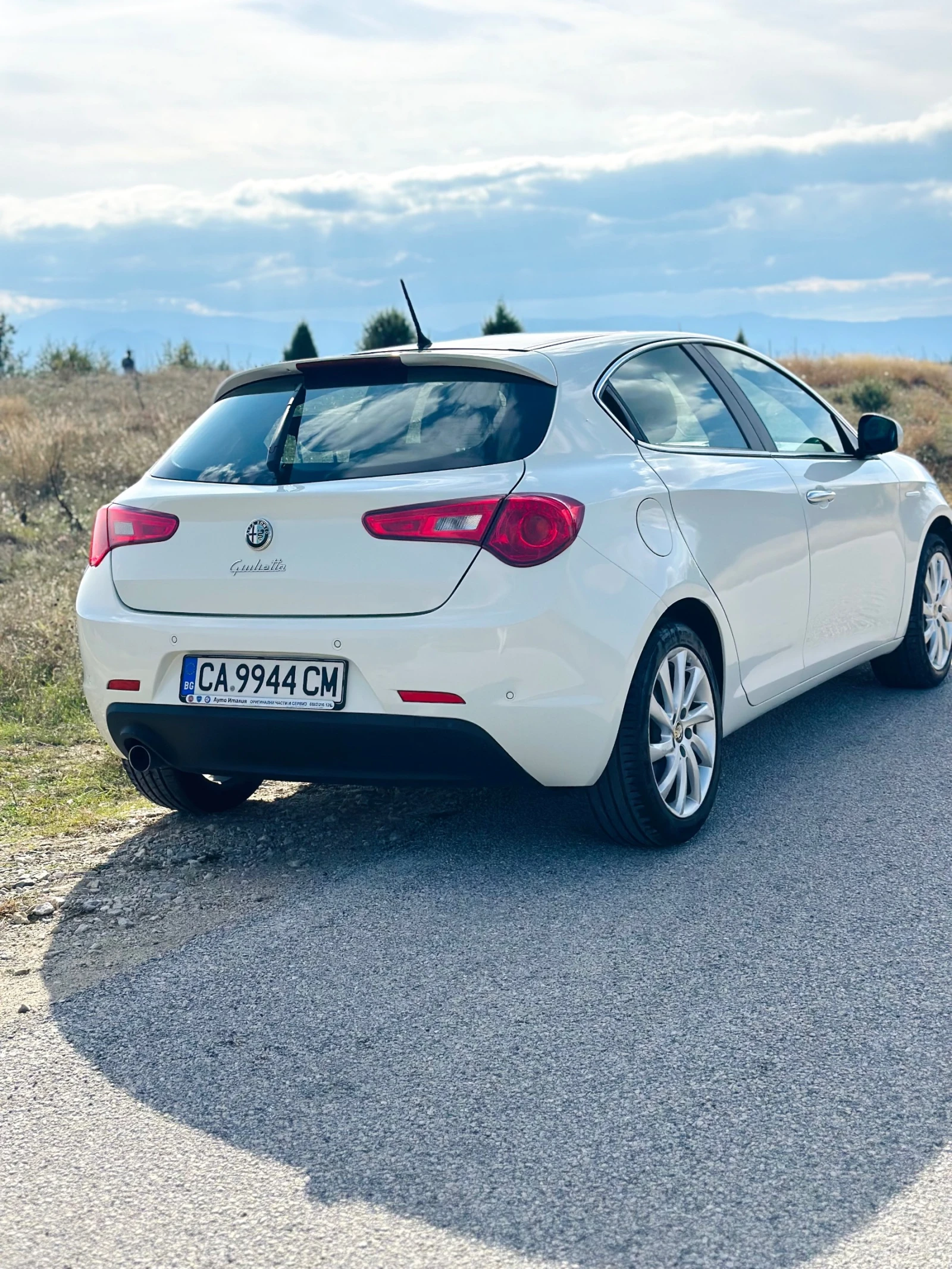 Alfa Romeo Giulietta 1.6 JTDM - изображение 8
