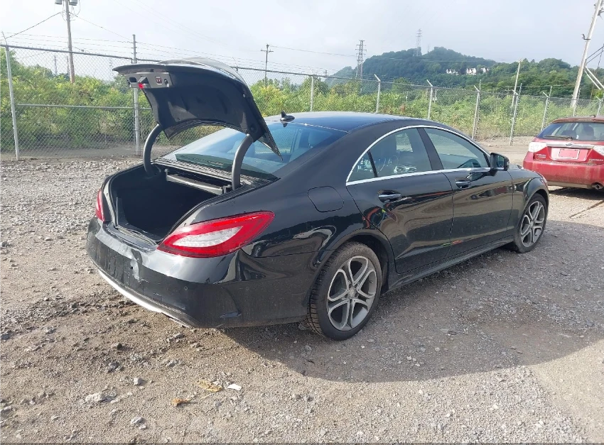 Mercedes-Benz CLS 400 4MATIC* AMG-PACK* ОБДУХВАНЕ* ПОДГРЕВИ* HARMAN - изображение 6