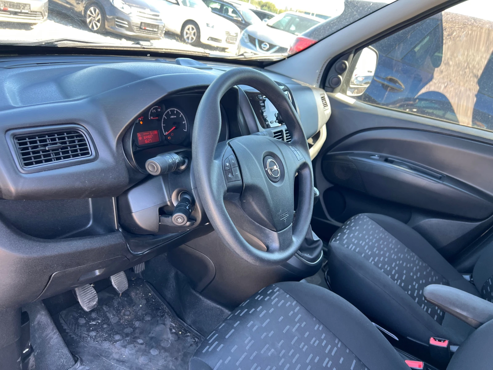 Opel Combo 1.3 D(KATO НОВА) - изображение 10