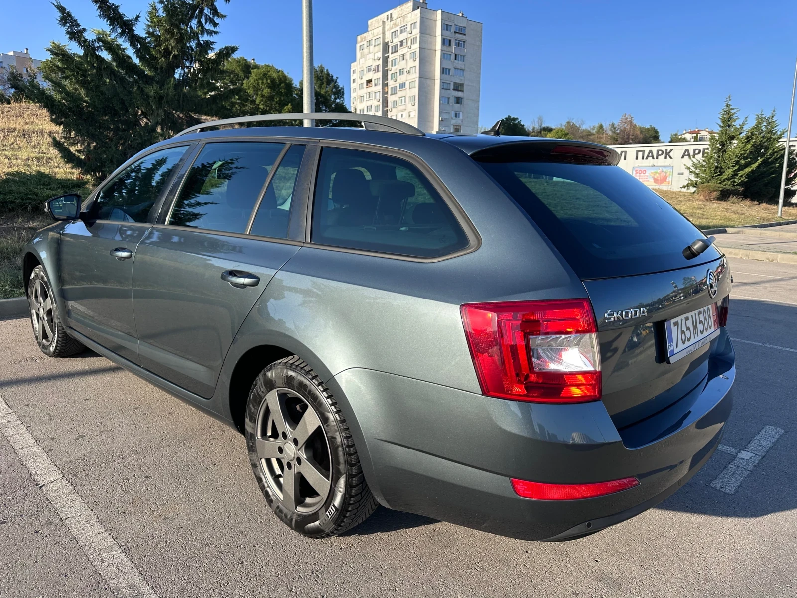 Skoda Octavia 1.6 TDI DSG 7 - изображение 5