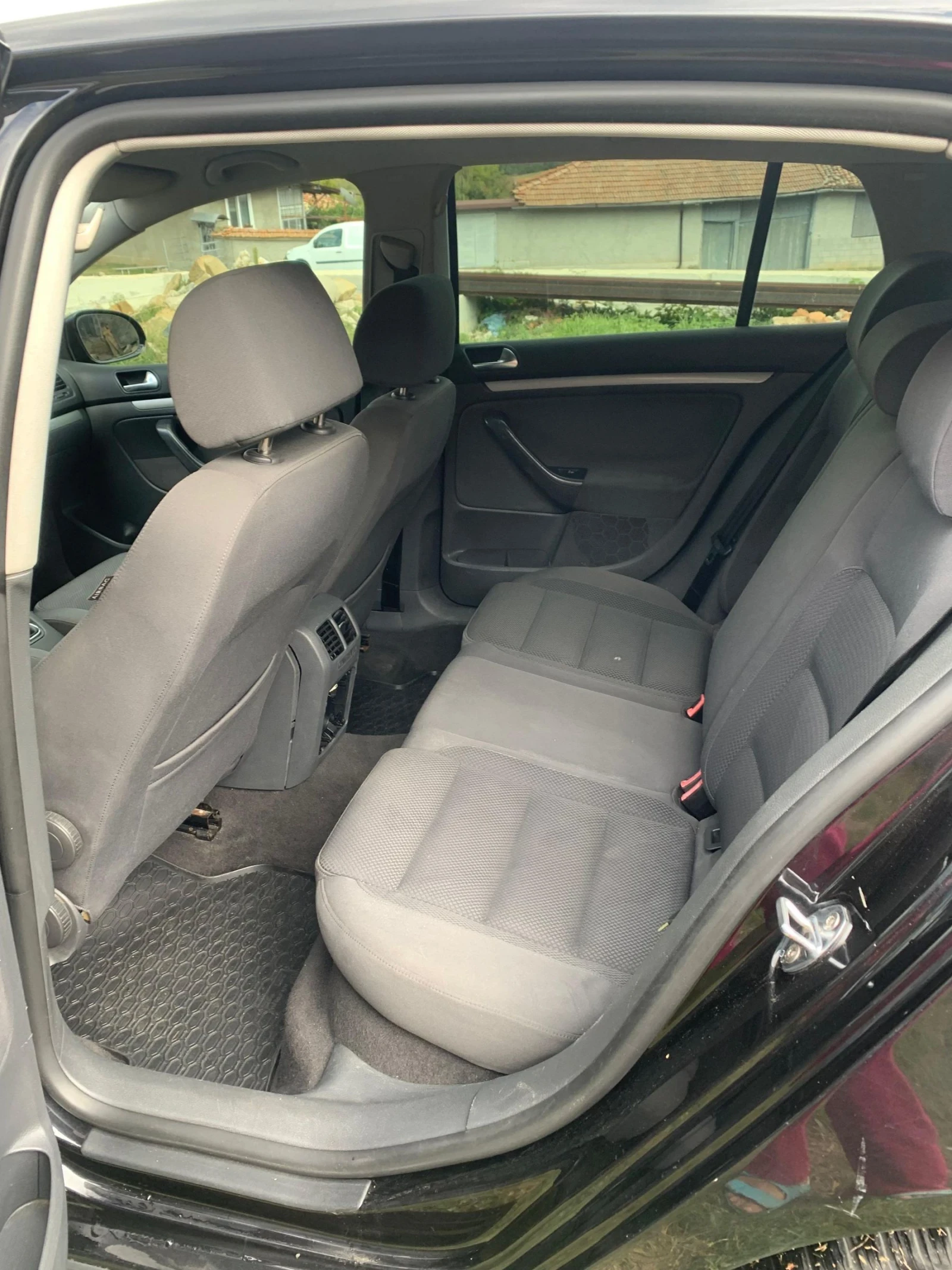 VW Golf  - изображение 8