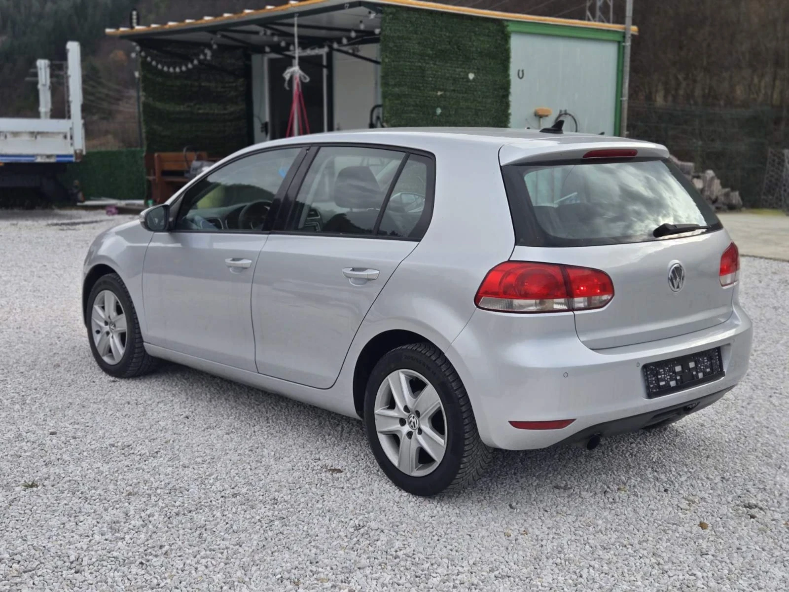 VW Golf 1.6TDI AVTOMAT - изображение 4