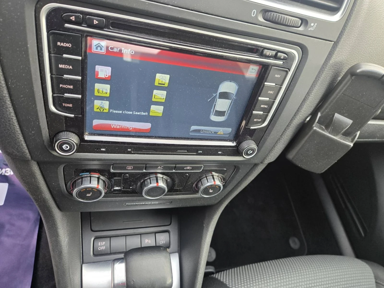 VW Golf 1.6TDI AVTOMAT - изображение 8