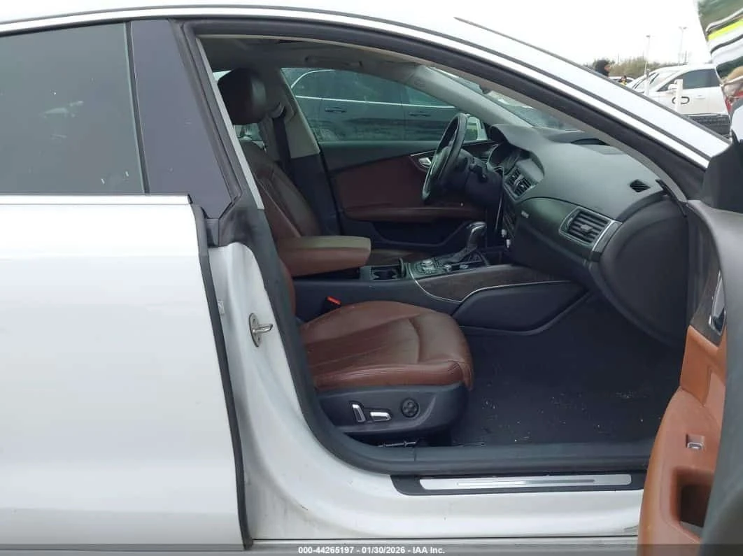 Audi A7 * 3.0T PREMIUM PLUS * CARFAX * ХЕД-ЪП* ПОДГРЕВ*  - изображение 5