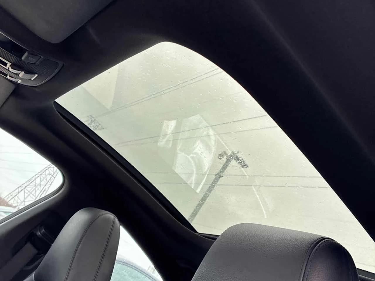 Mercedes-Benz CLA 250 * CARFAX * PANO * KEYLESS, снимка 11 - Автомобили и джипове - 53802130