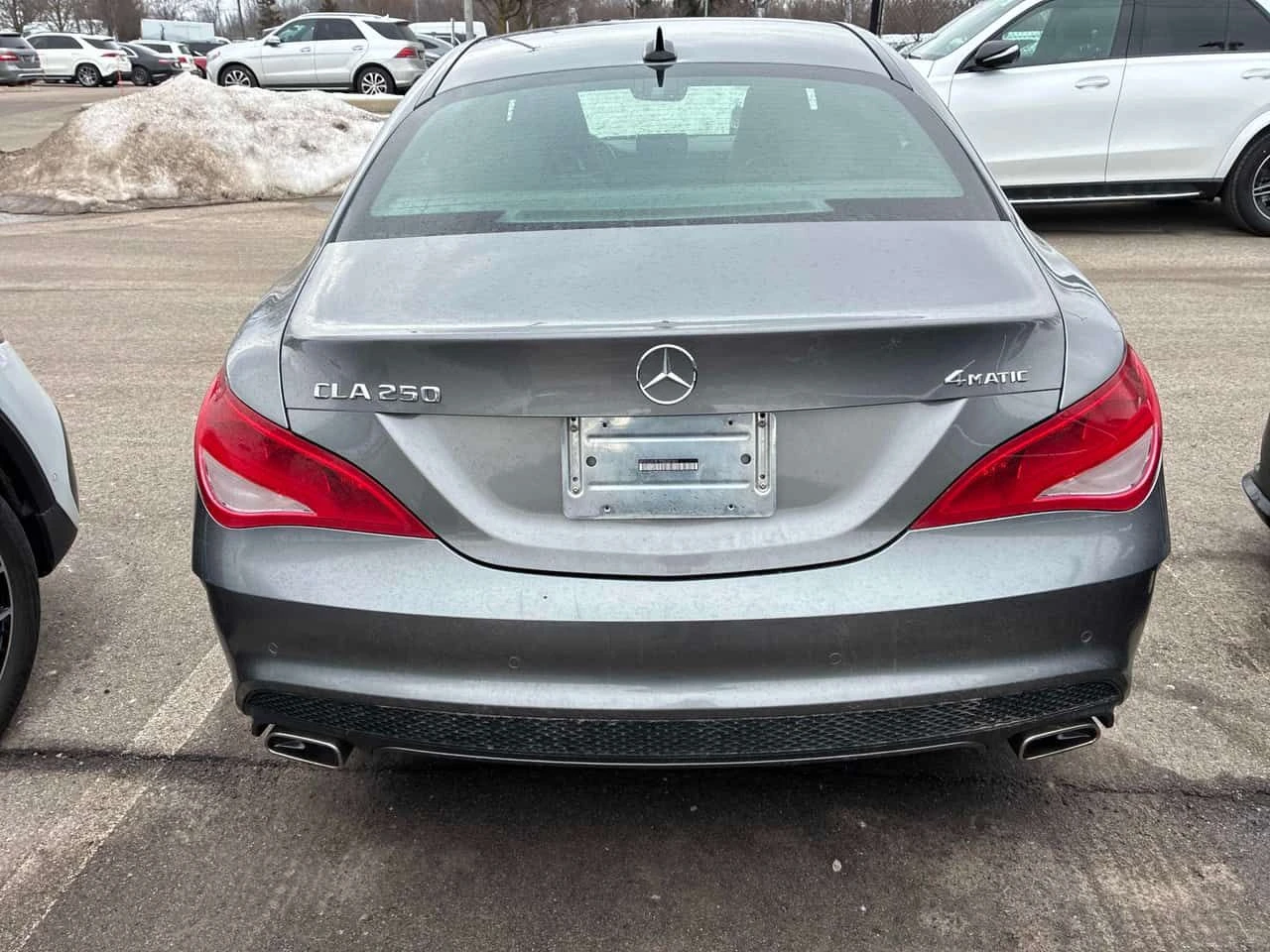 Mercedes-Benz CLA 250 * CARFAX * PANO * KEYLESS, снимка 4 - Автомобили и джипове - 53802130
