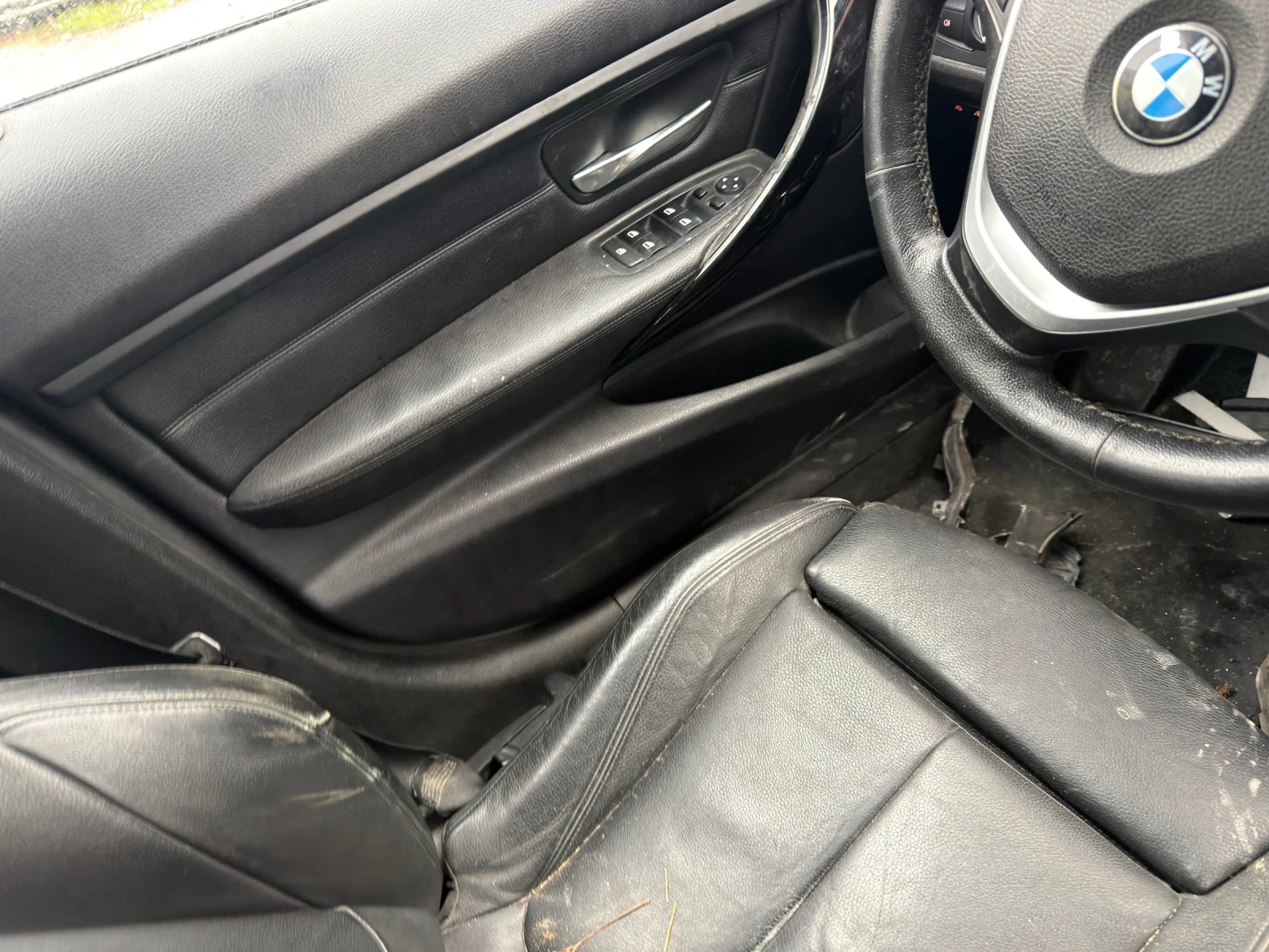 BMW 330 4х4 теглич , снимка 13 - Автомобили и джипове - 53840365