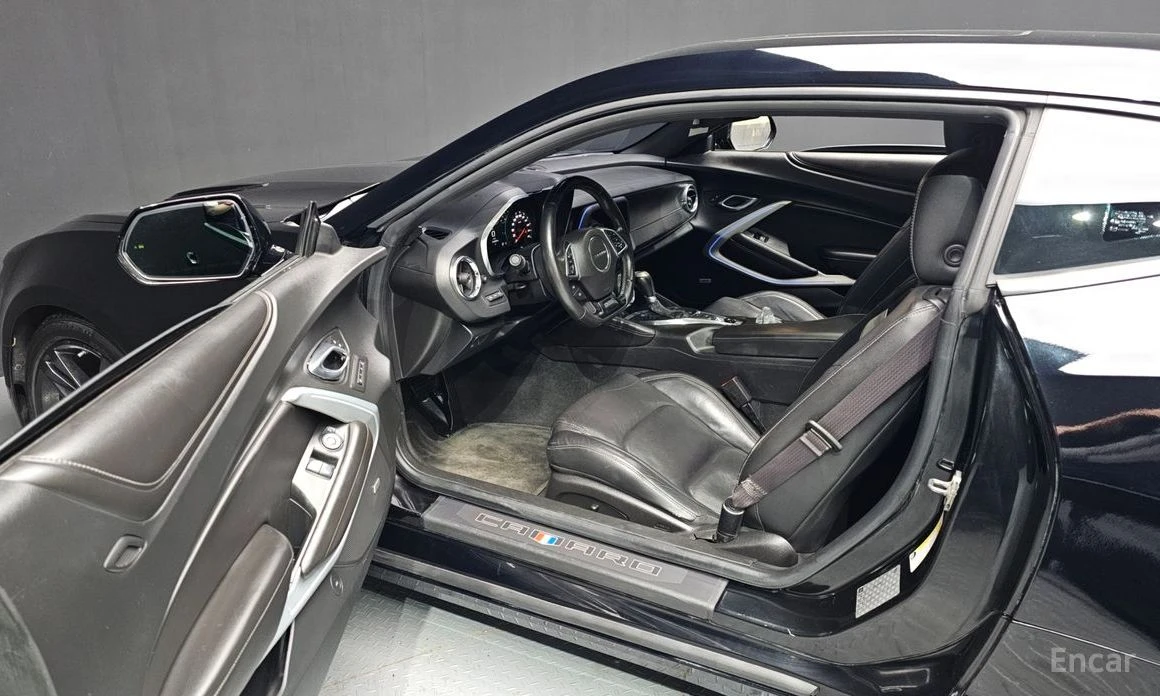 Chevrolet Camaro SS 6.2 V8* BOSE* HEAD-UP* ОБДУХВАНЕ* AMBIENT* , снимка 6 - Автомобили и джипове - 54085300