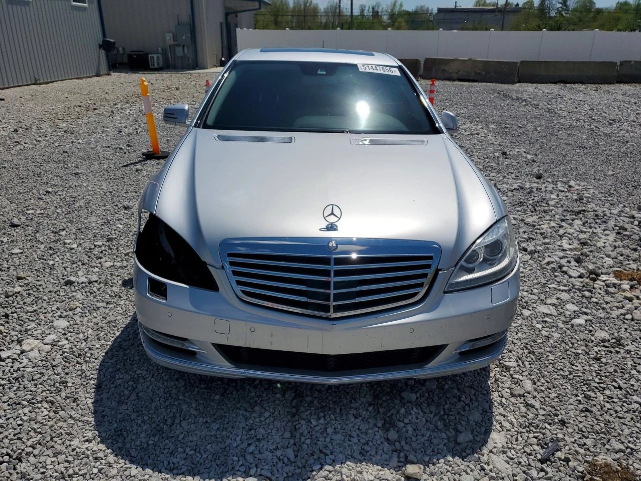 Mercedes-Benz S 500 4Matic* Harman Kardon* Обдухване* Distronic, снимка 2 - Автомобили и джипове - 54448805