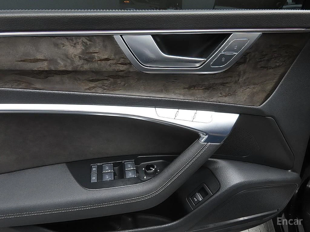 Audi A7 55TFSI* ДИГИТАЛНО* ТАБЛО* ДИСТРТОНИК* 360КАМЕРА* М, снимка 6 - Автомобили и джипове - 54459699