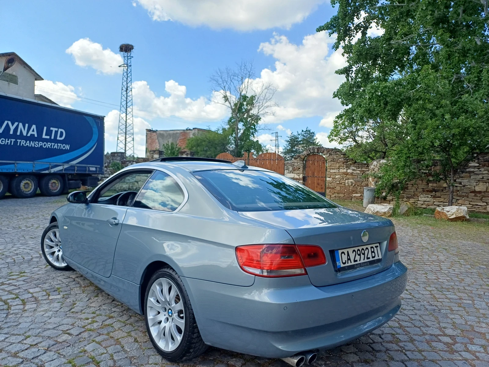BMW 330, снимка 5 - Автомобили и джипове - 54492561