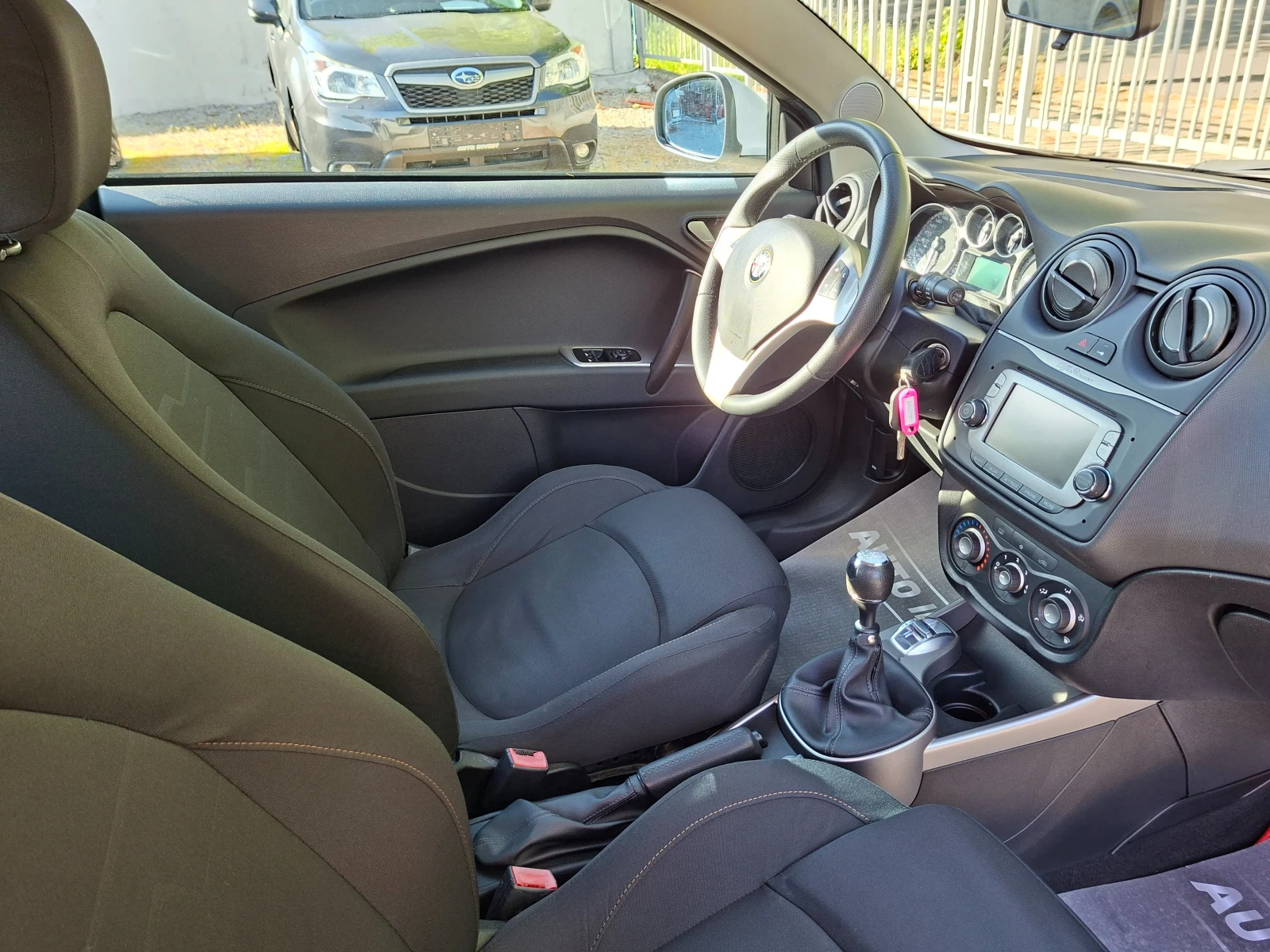 Alfa Romeo MiTo 1.3 multijet, снимка 15 - Автомобили и джипове - 54541950