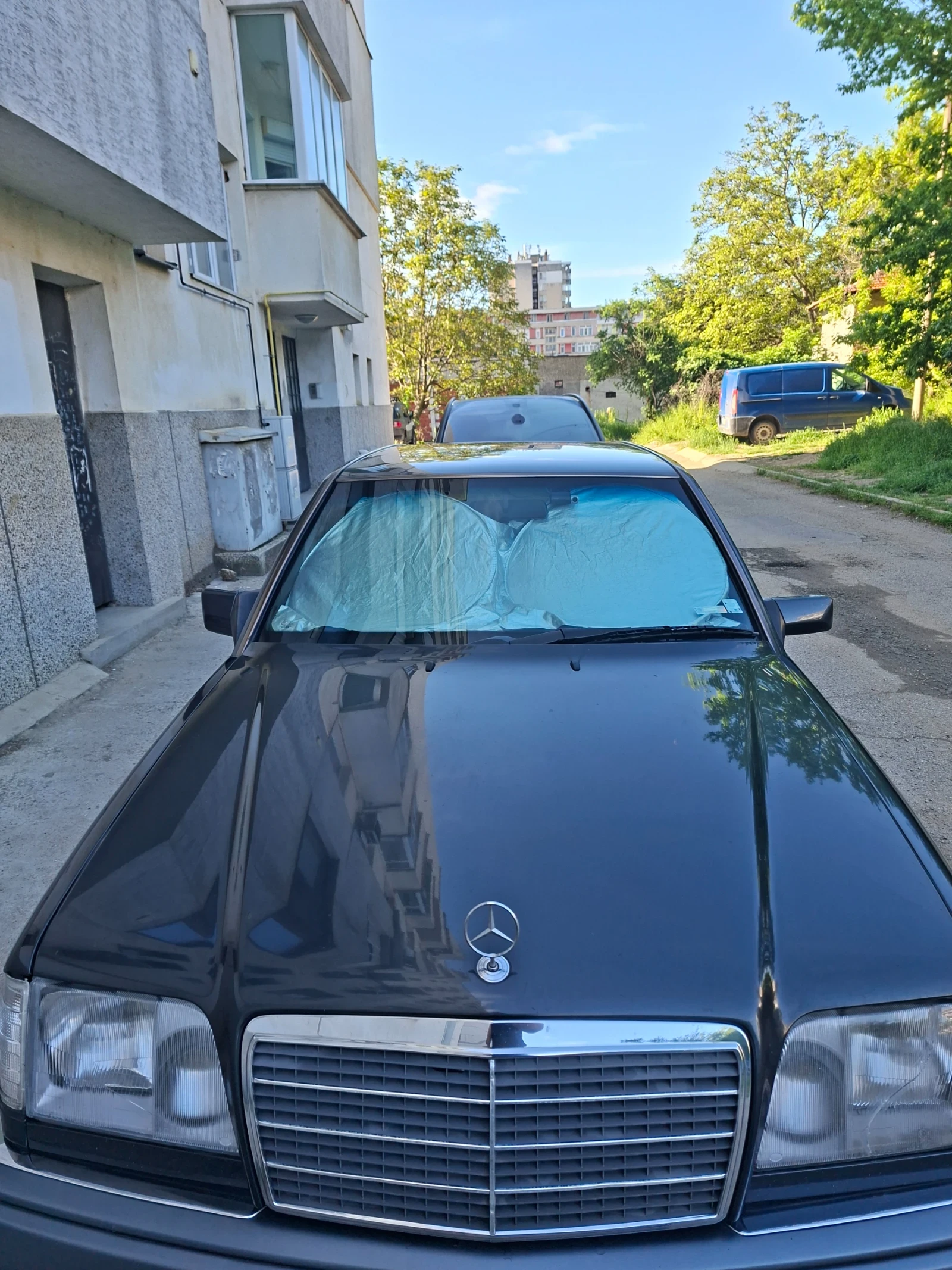 Mercedes-Benz 124 200E, снимка 3 - Автомобили и джипове - 54706325