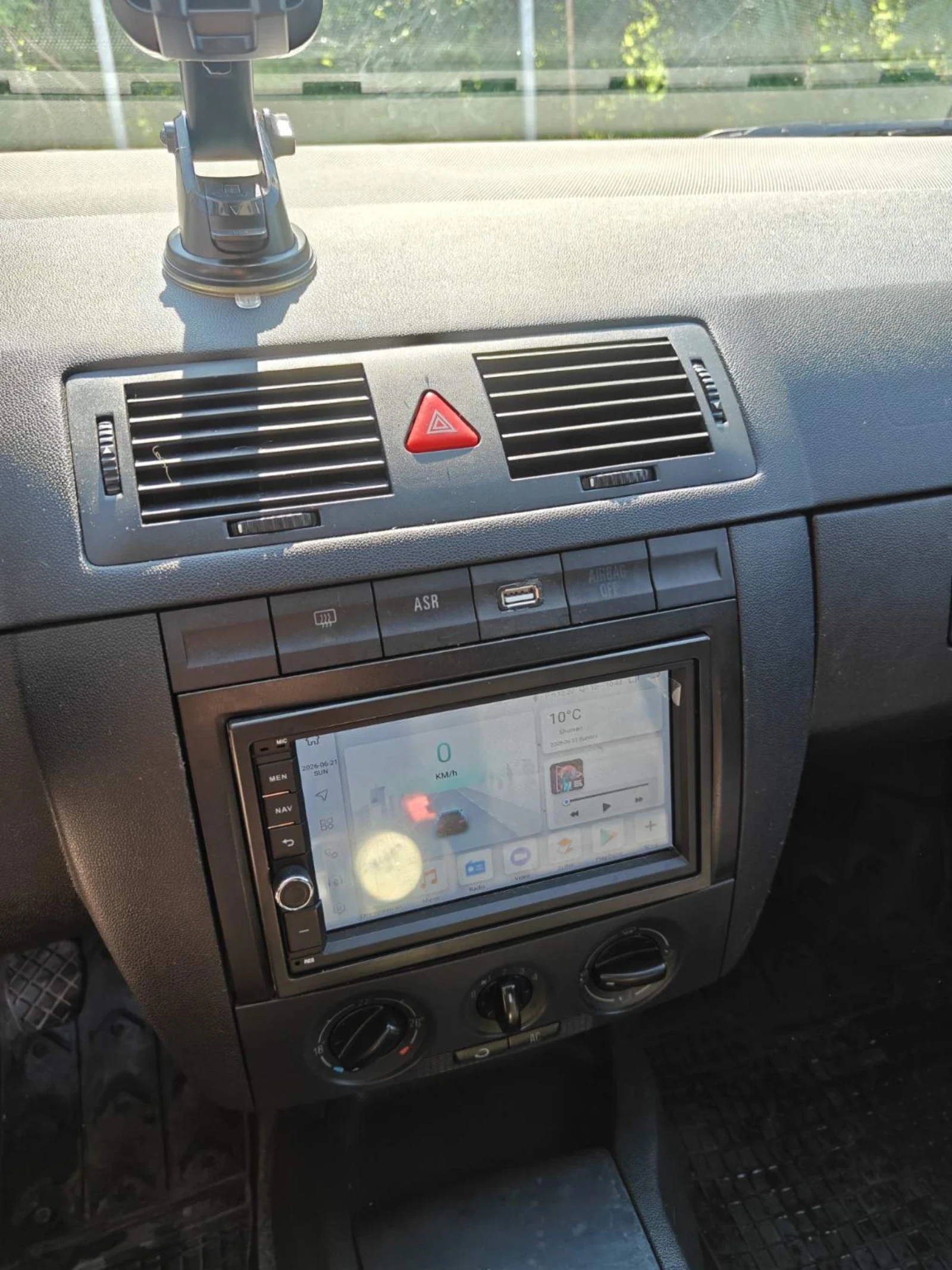 Skoda Fabia, снимка 4 - Автомобили и джипове - 54986125