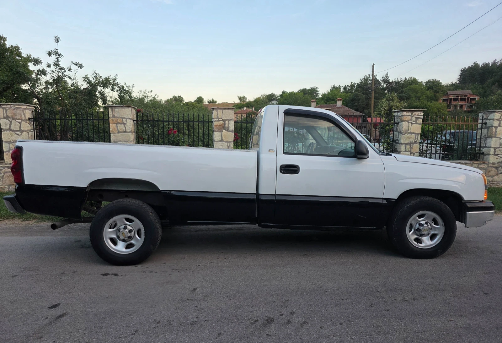 Chevrolet Silverado 4.3L Vortec V6, снимка 4 - Автомобили и джипове - 55080183