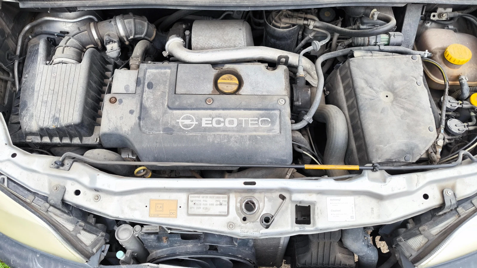 Opel Zafira A, снимка 10 - Автомобили и джипове - 55244220