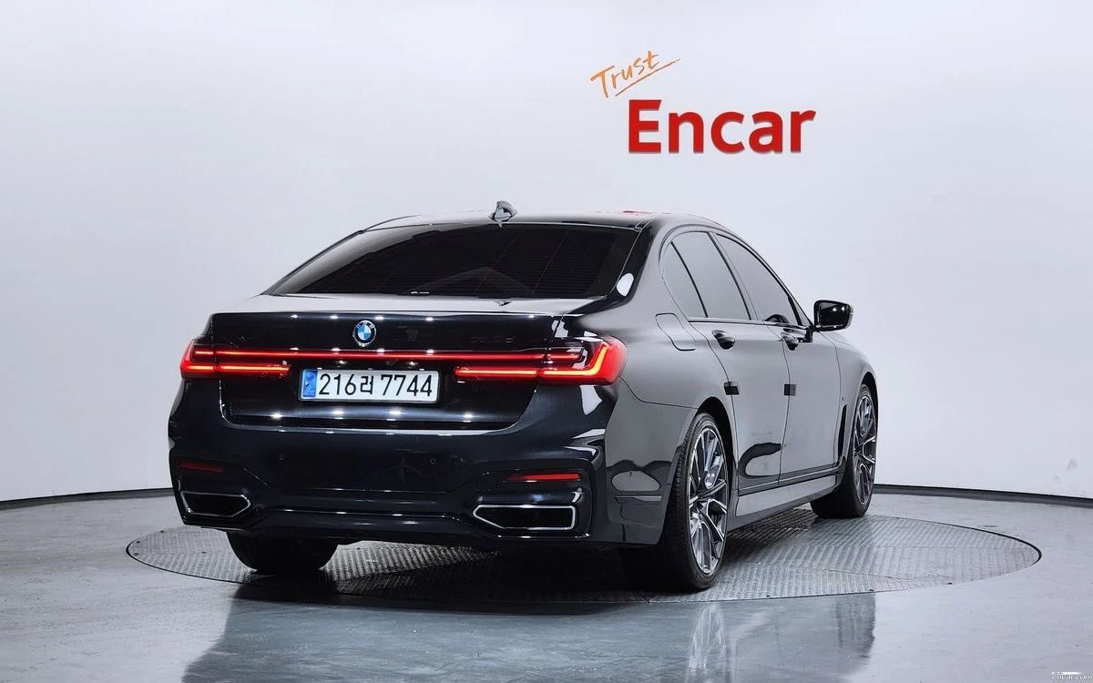BMW 740 D/ОБДУХВАНЕ/HEAD UP/360CAMERA/, снимка 3 - Автомобили и джипове - 55317833
