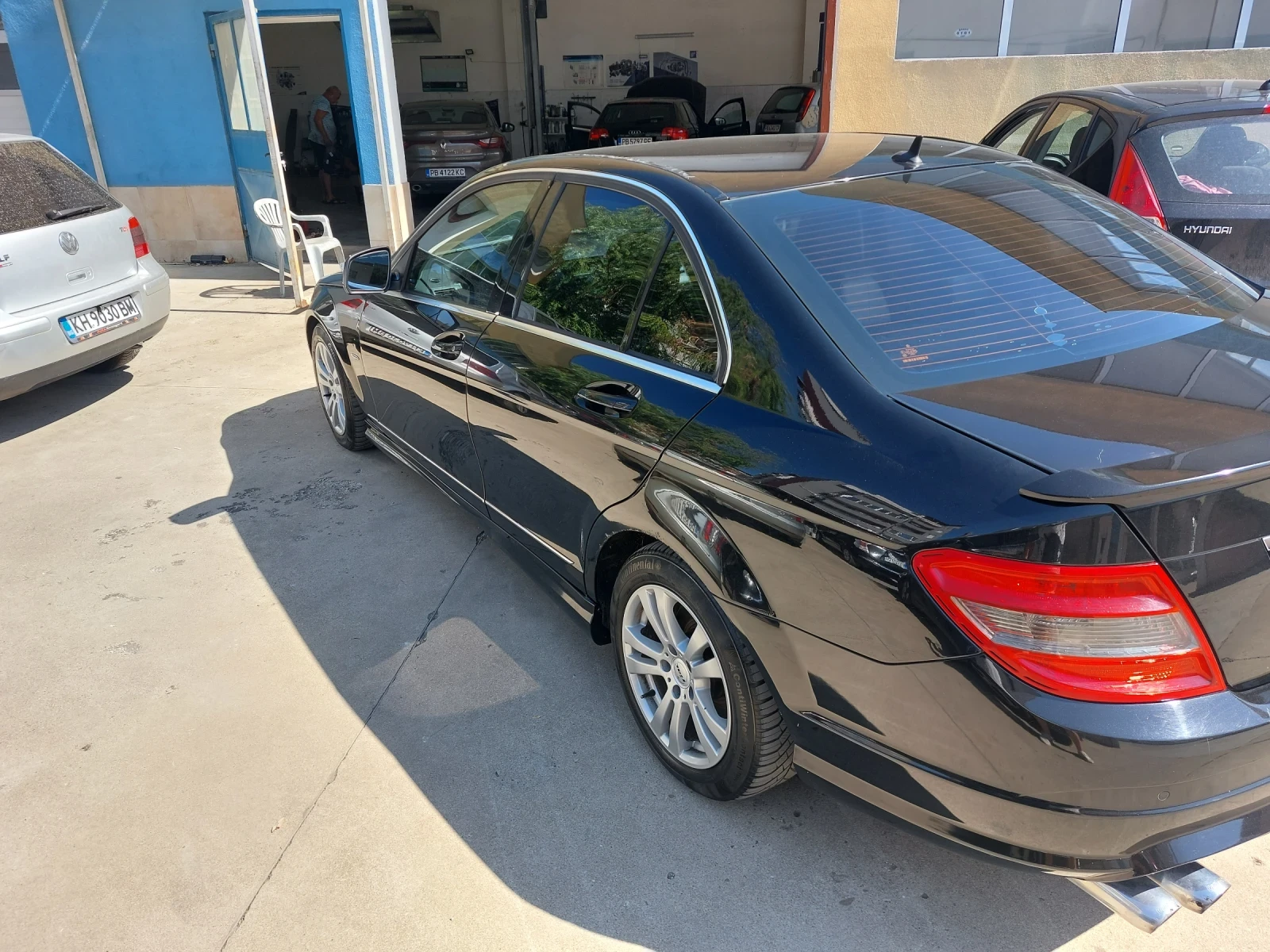 Mercedes-Benz C 200, снимка 13 - Автомобили и джипове - 55638879