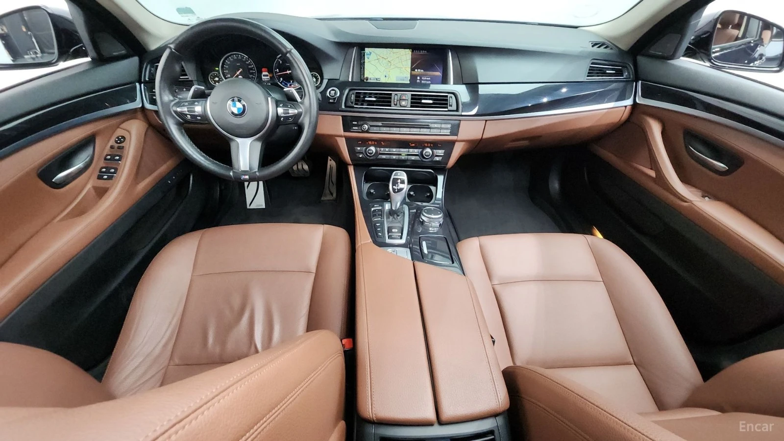 BMW 530 * M PACK* 360* Ambient Light* Head-up* ПОДГРЕВ* X-, снимка 7 - Автомобили и джипове - 55655945