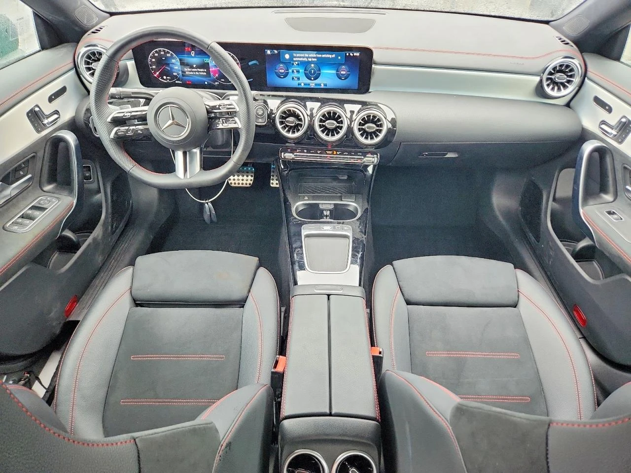 Mercedes-Benz CLA 250 2.0l 4Matic, снимка 8 - Автомобили и джипове - 55773548