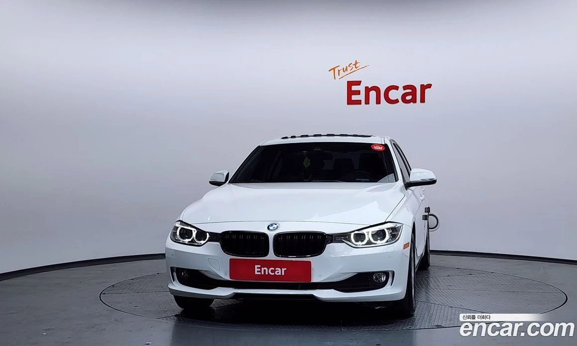 BMW 320 320d ED Edition, снимка 3 - Автомобили и джипове - 56156620