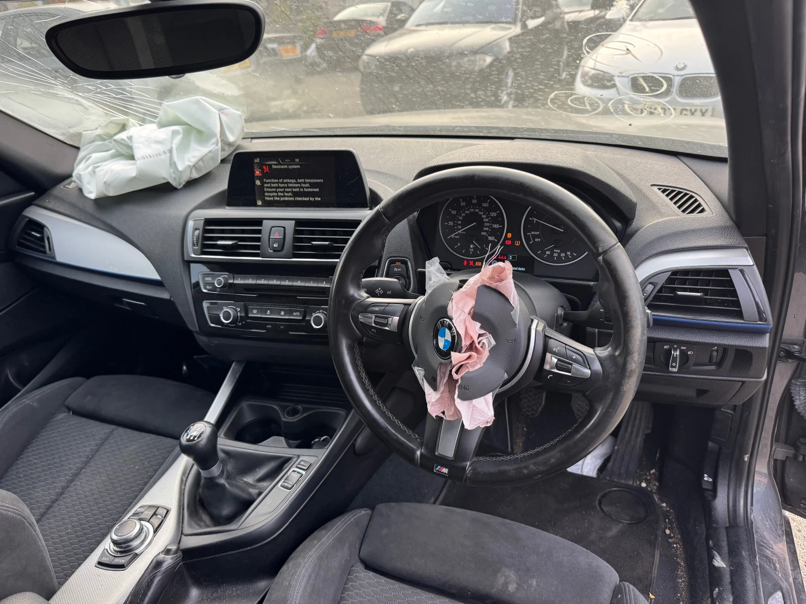 BMW 118 I B38, снимка 5 - Автомобили и джипове - 56602009