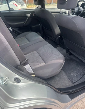 Toyota Rav4 2.0 D-4D - 7999 лв. - 70855975 9