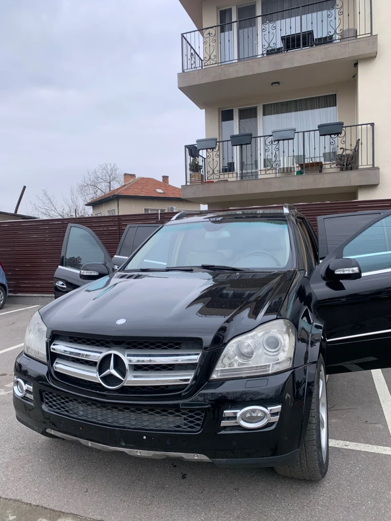 Mercedes-Benz GL 500 AMG line, снимка 1 - Автомобили и джипове - 48217932