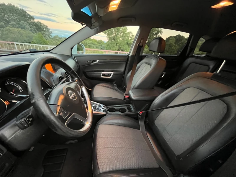 Opel Antara 2.2CDTI 4x4, снимка 10 - Автомобили и джипове - 52370473