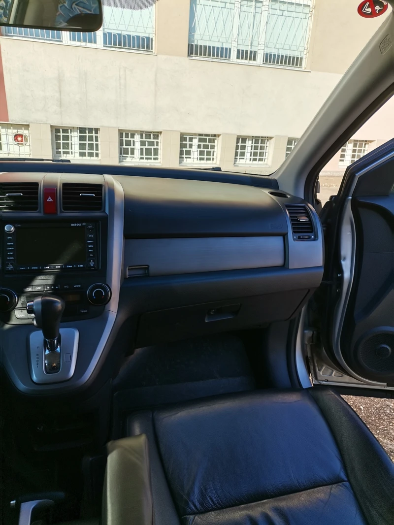 Honda Cr-v EXECUTIVE, снимка 7 - Автомобили и джипове - 52664707