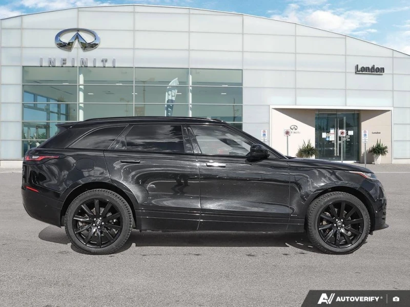 Land Rover Range Rover Velar * R Dynamic HSE | No Accidents | * CARFAX * ЦЕНА Д, снимка 4 - Автомобили и джипове - 52866582