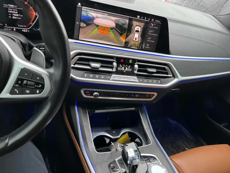 BMW X7 2022 xDrive40i * CARFAX * БЕЗ ПЪРВОНАЧАЛНА ВНОСКА, снимка 9 - Автомобили и джипове - 52940617