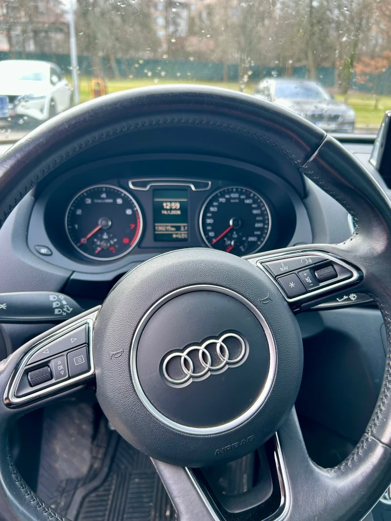 Audi Q3, снимка 10 - Автомобили и джипове - 53130442