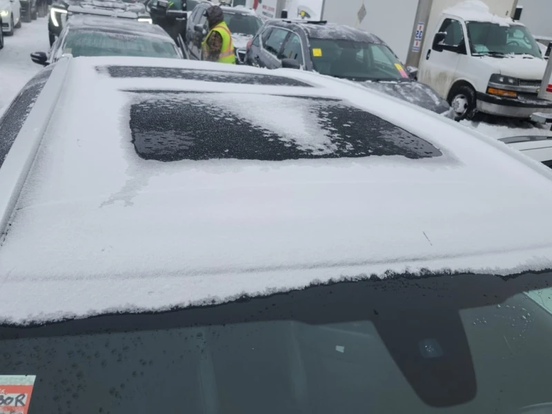 Mercedes-Benz GLC 43 AMG * CARFAX * БЕЗ ПЪРВОНАЧАЛНА ВНОСКА, снимка 6 - Автомобили и джипове - 53248082