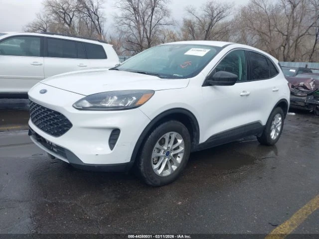 Ford Escape SE HYBRID - изображение 2