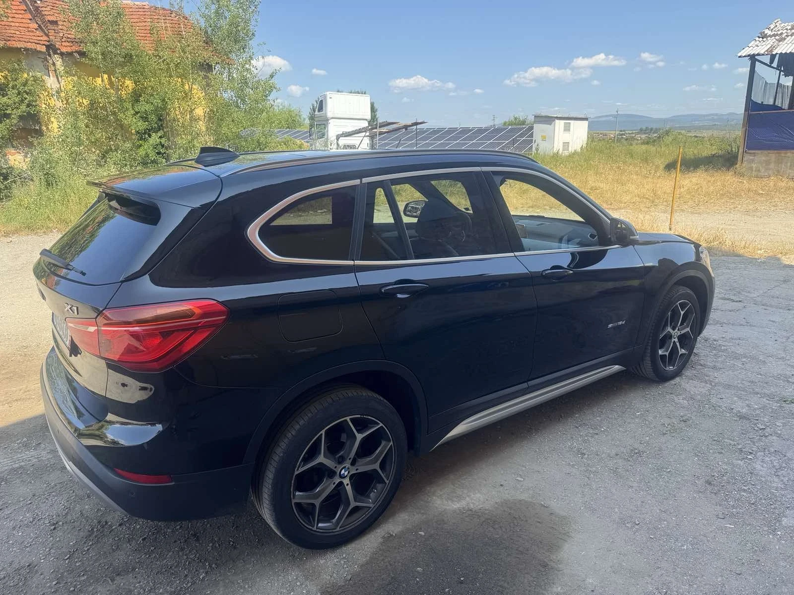 BMW X1  - изображение 2
