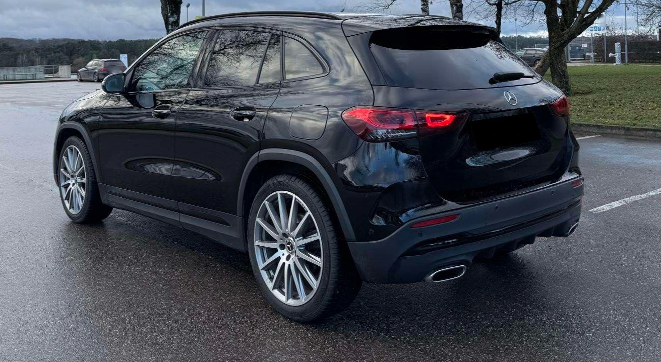 Mercedes-Benz GLA 200 AMG Line - изображение 4