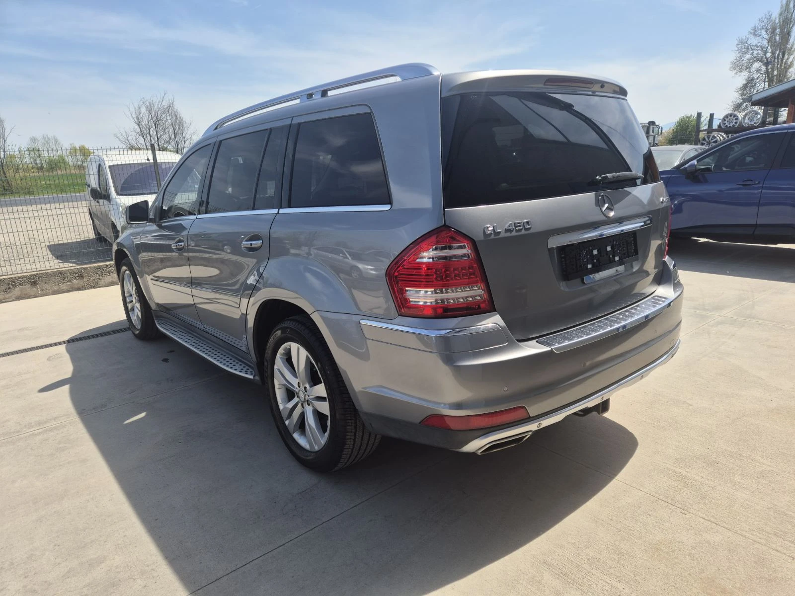 Mercedes-Benz GL 450 4Matic, снимка 4 - Автомобили и джипове - 54228047