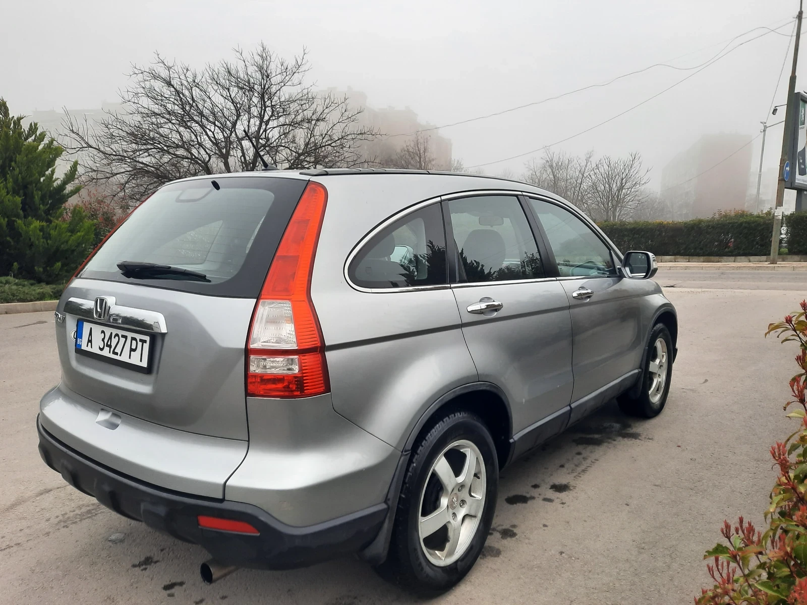 Honda Cr-v 2.0i, снимка 4 - Автомобили и джипове - 54785779