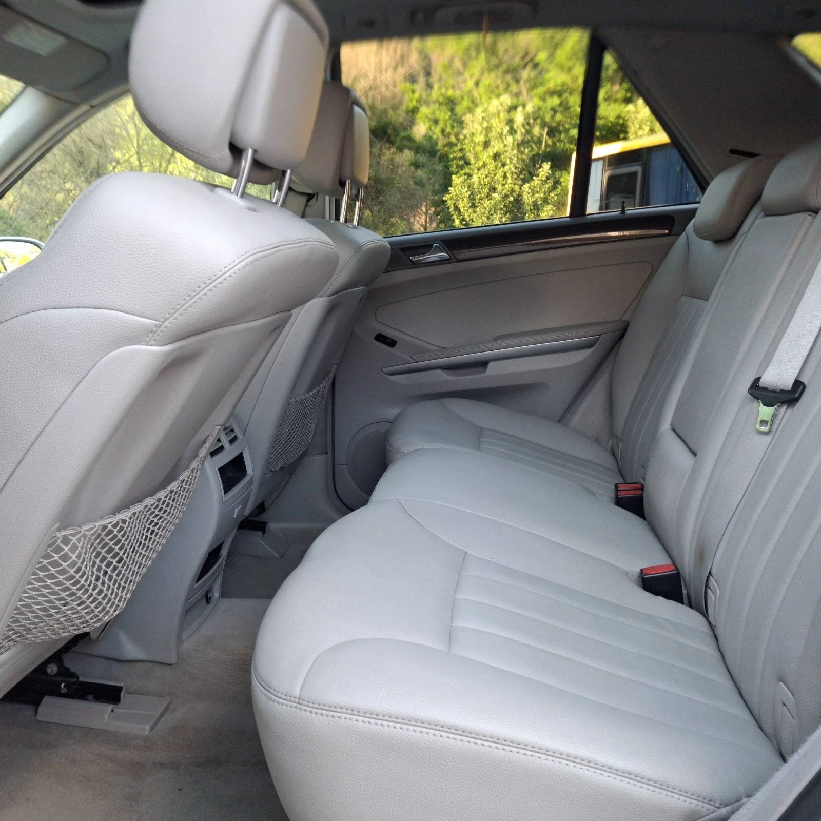Mercedes-Benz ML 320, снимка 14 - Автомобили и джипове - 54962703