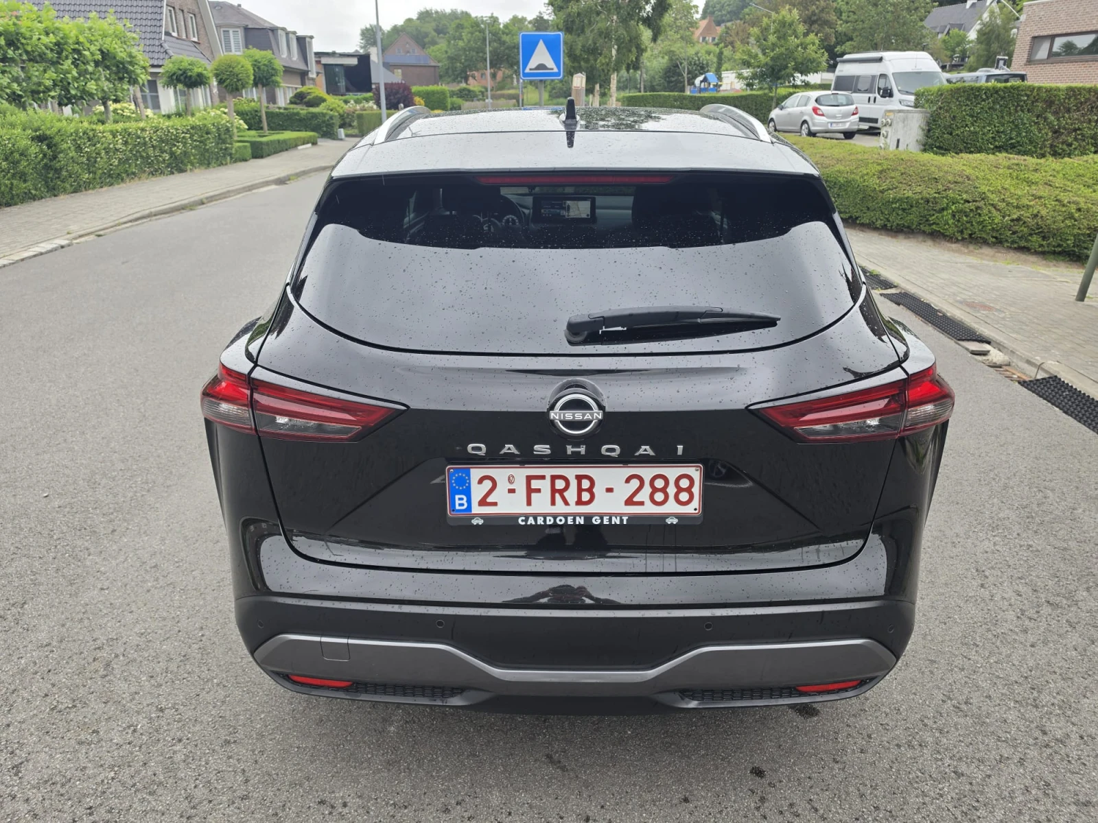 Nissan Qashqai 1.3 DiG-T CVT, снимка 7 - Автомобили и джипове - 55344666